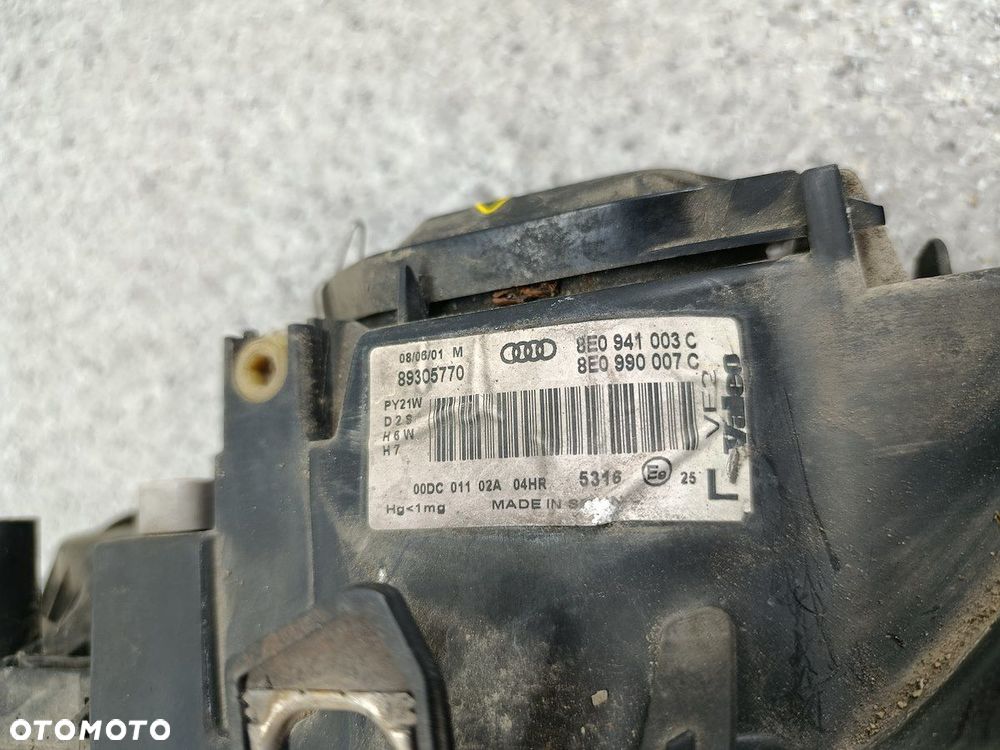 LAMPA PRZÓD LEWA XENON AUDI A4 B6 8E0941003C 8E0990007C 89305770  VALEO - 6