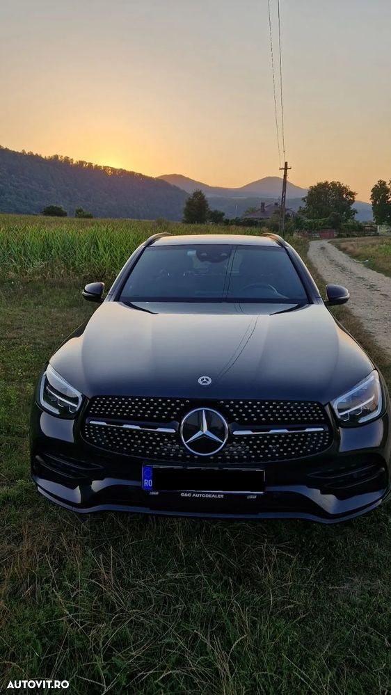 Mercedes-Benz GLC 300 e 4MATIC - 16