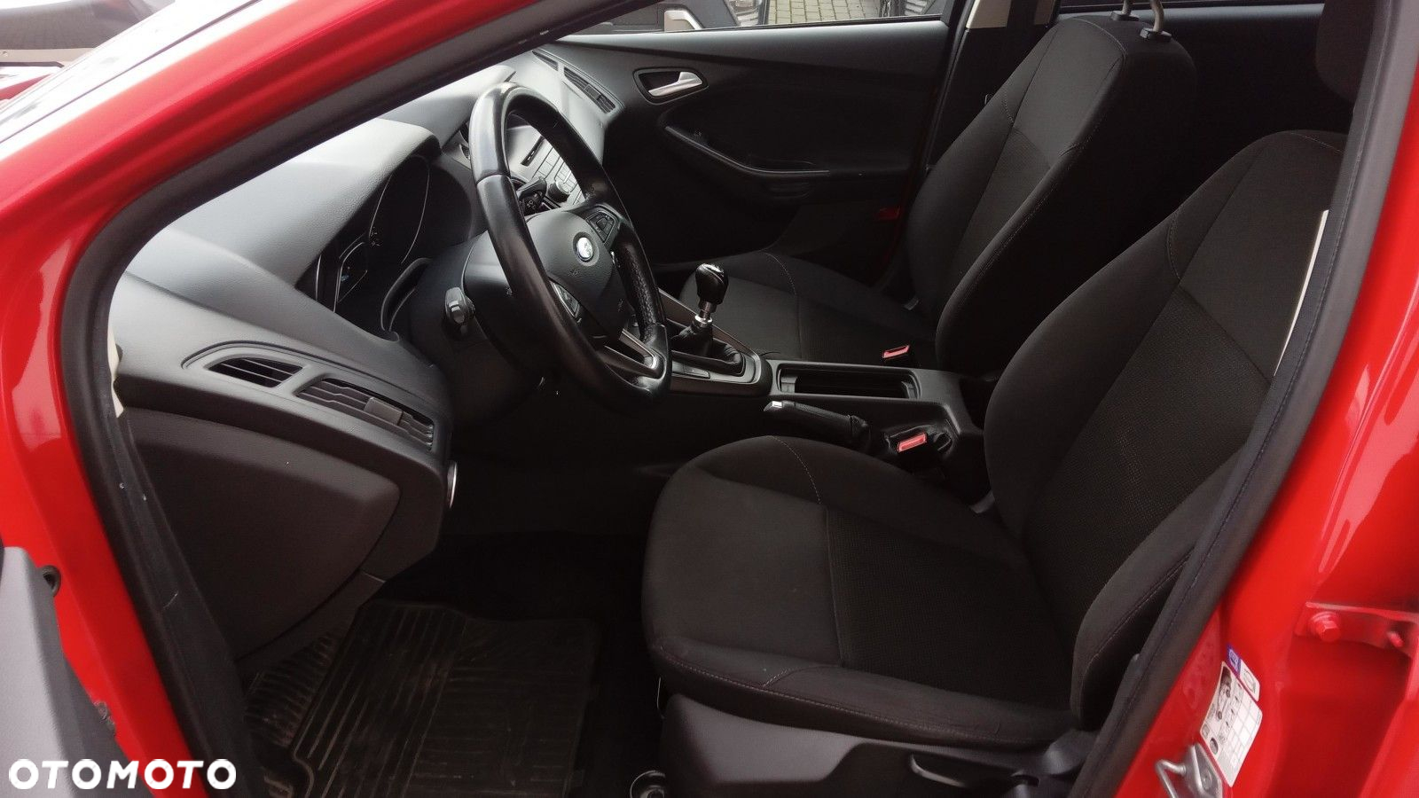 Ford Focus - 14