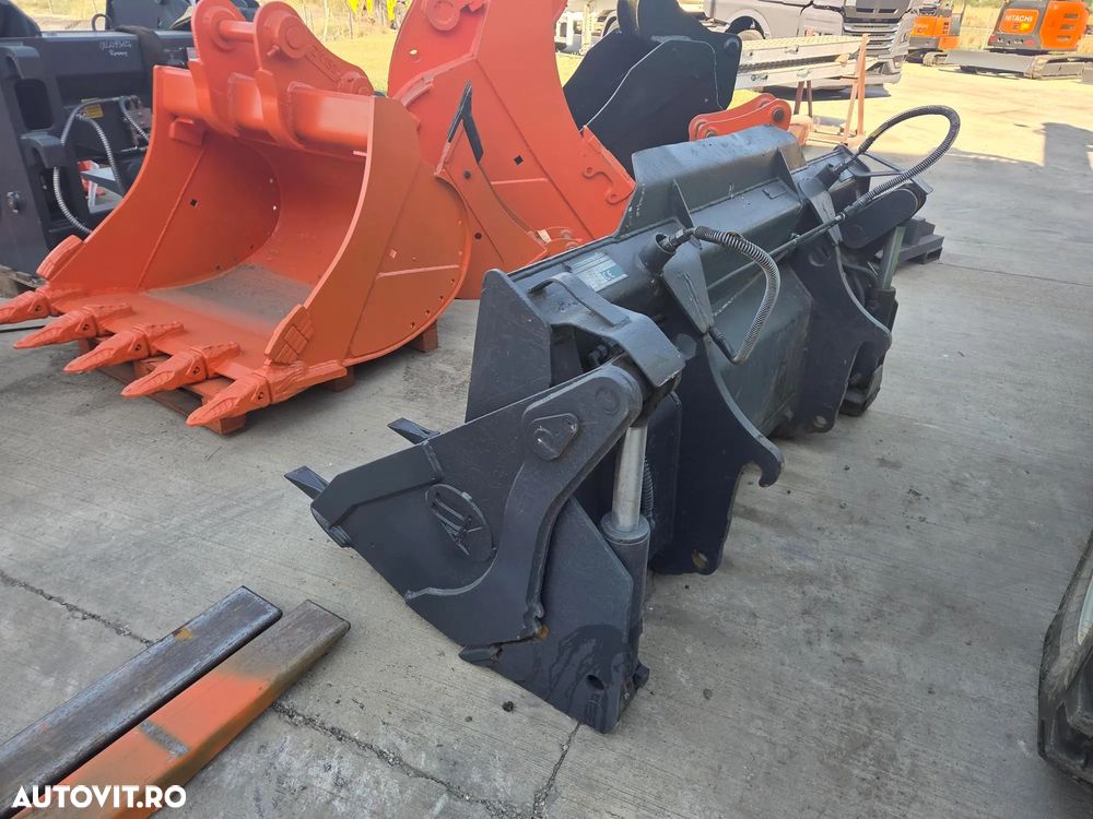 Hitachi ZW75-6, 2019, 2.745h, CUPA MULTIFUNCTIONALA 1mc, FURCI, CUPLA RAPIDA, ridica 2,4 tone la 3,2m, incarca 8x4 si  sem basculabila, Masa operationala 5tone, Anv 80% ok, motor 75CP, produs in Germania, posibilitate leasing 3 ani-PROMOTIE 29.900 EUR+Tva - 30
