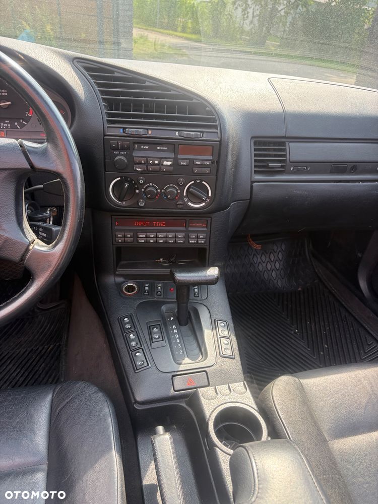 BMW Seria 3 - 11