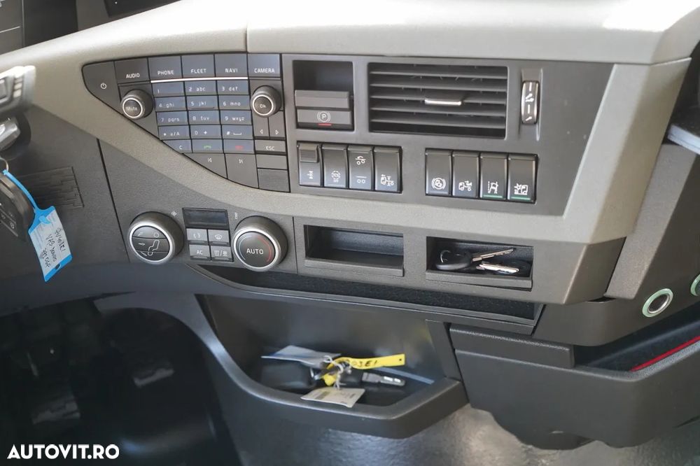 Volvo FH 460 / COMBINAȚIE TANDEM / 120 M3 / TRANSITION / I-SAVE / I-PARK COOL / DIRECȚIE CU RIDICARE AXLE / WIELTON / CORTINĂ ARMATĂ - 31