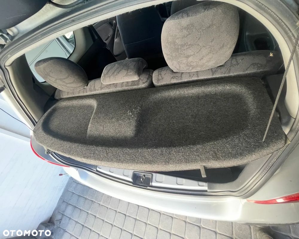 Toyota Yaris 1.3 Luna - 10