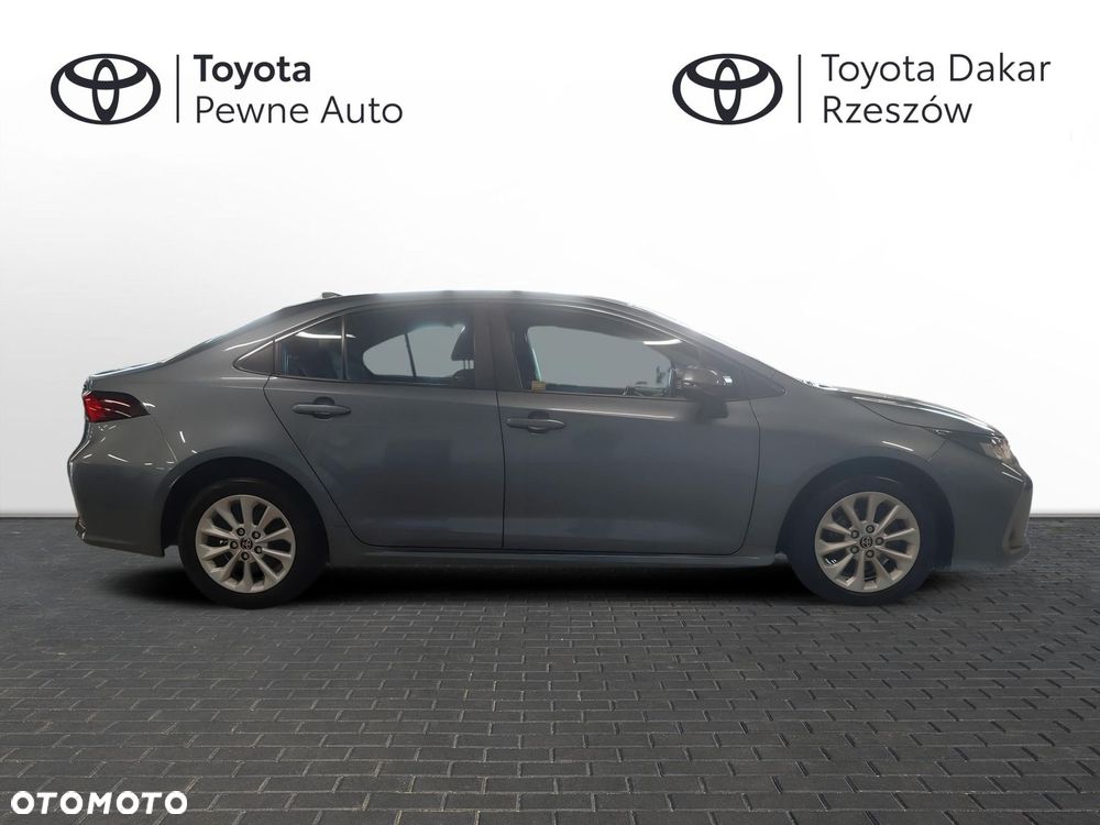 Toyota Corolla - 6