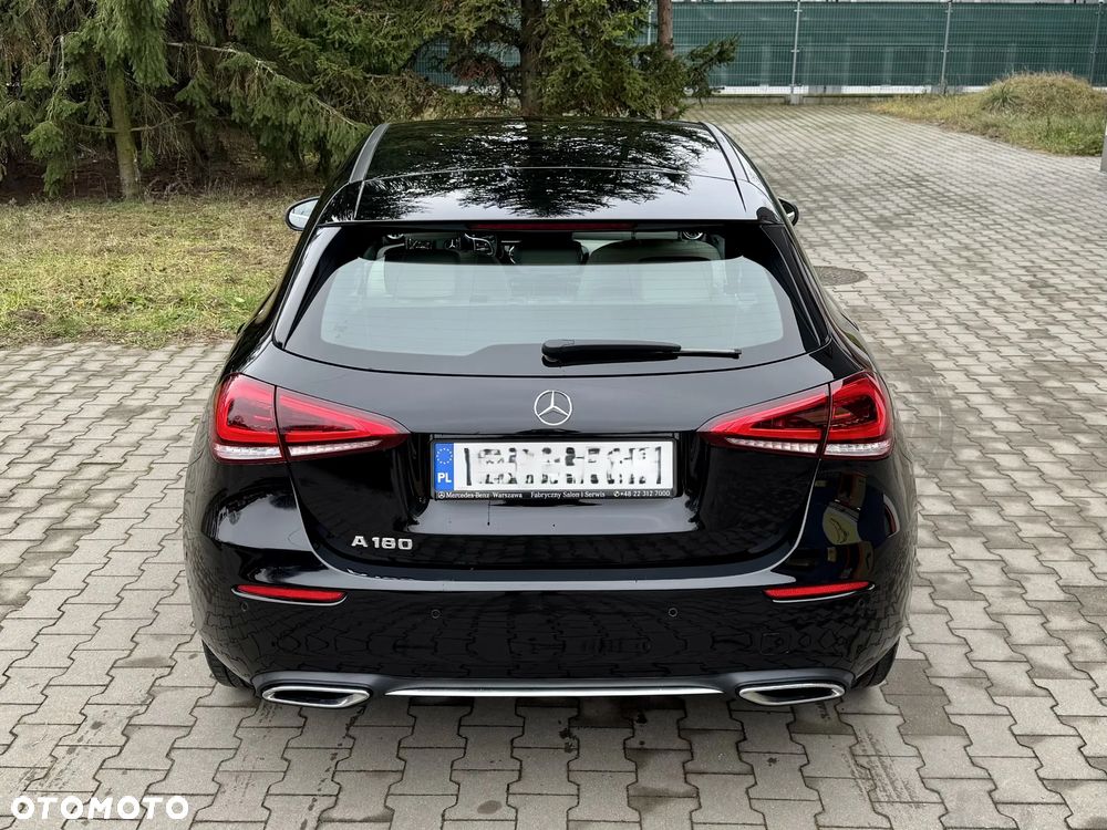 Mercedes-Benz Klasa A 180 Style 7G-DCT - 28