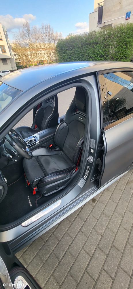 Mercedes-Benz Klasa C AMG 43 4-Matic - 23