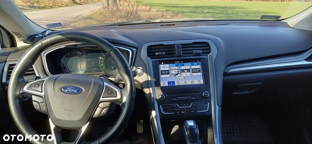 Ford Mondeo 2.0 TDCi Titanium PowerShift - 14