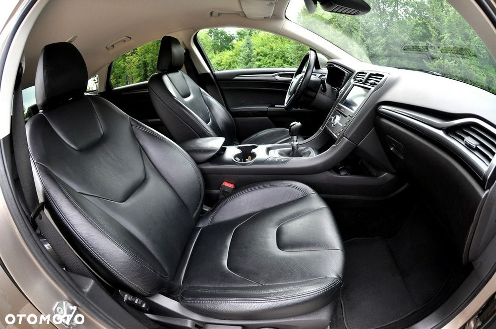 Ford Mondeo 2.0 TDCi ECOnetic Titanium - 8