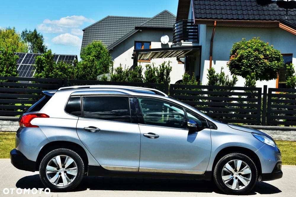 Peugeot 2008 PureTech 110 Stop&Start Allure - 12