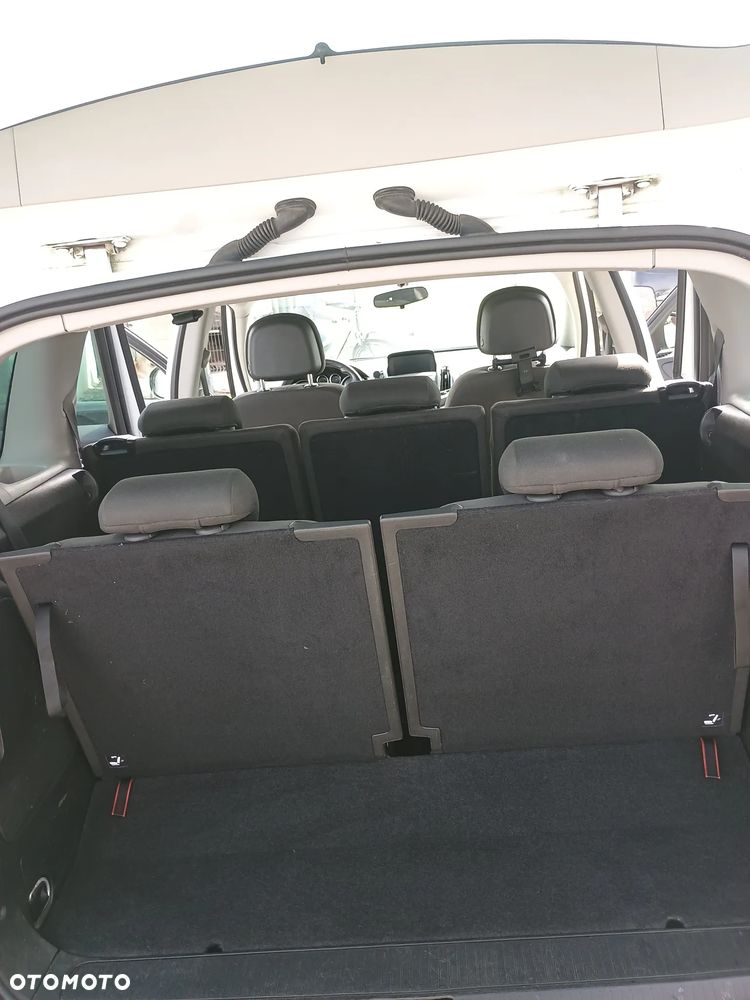 Opel Zafira Tourer 2.0 CDTI Automatik Edition - 17
