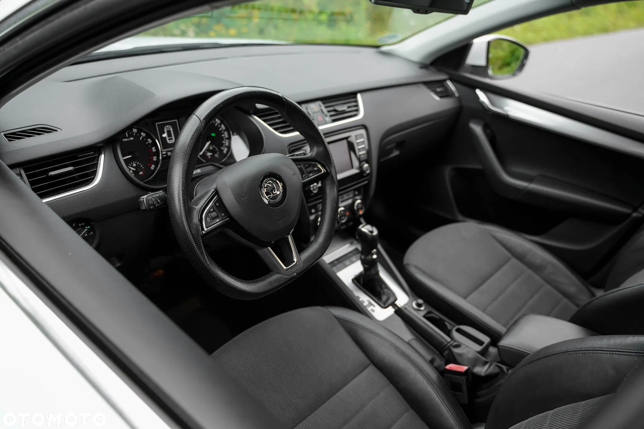 Skoda Octavia 2.0 TDI Ambition DSG - 20