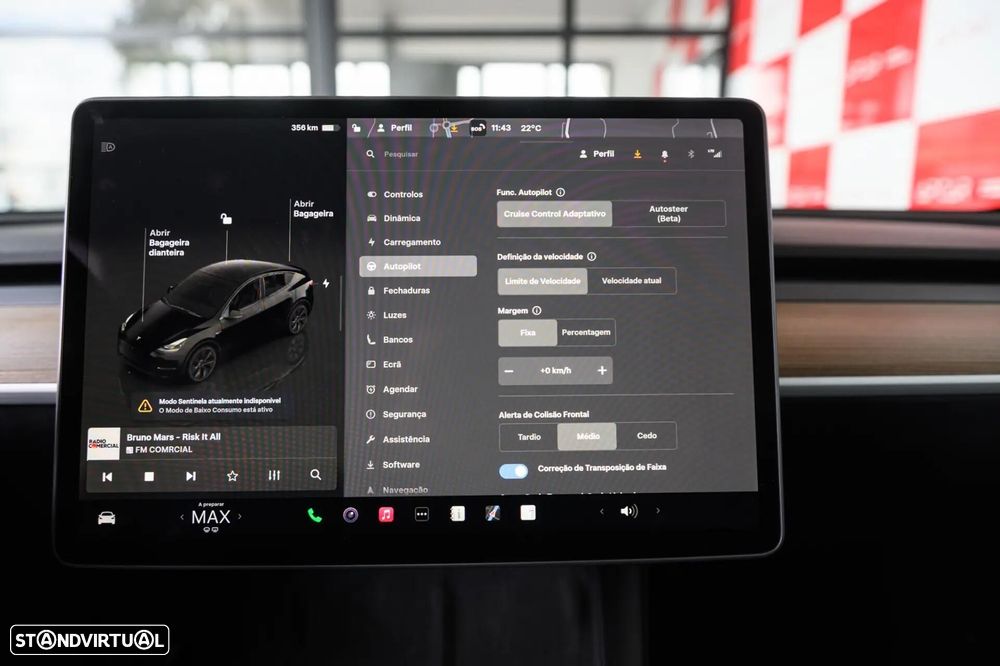 Tesla Model Y Long Range RWD - 47