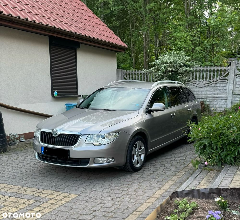 Skoda Superb 2.0 TDI PD Ambition - 8