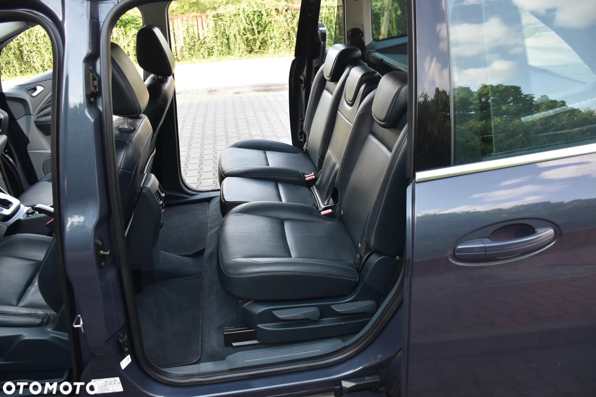Ford Grand C-MAX 2.0 TDCi Titanium - 15