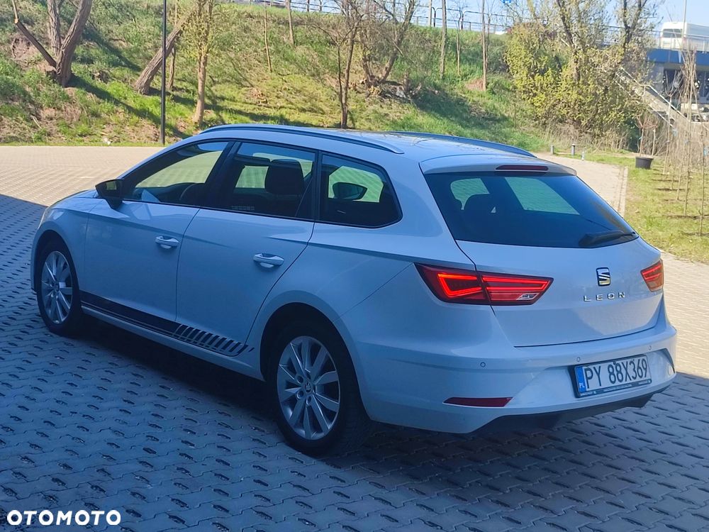 Seat Leon 1.6 TDI DSG Xcellence - 10