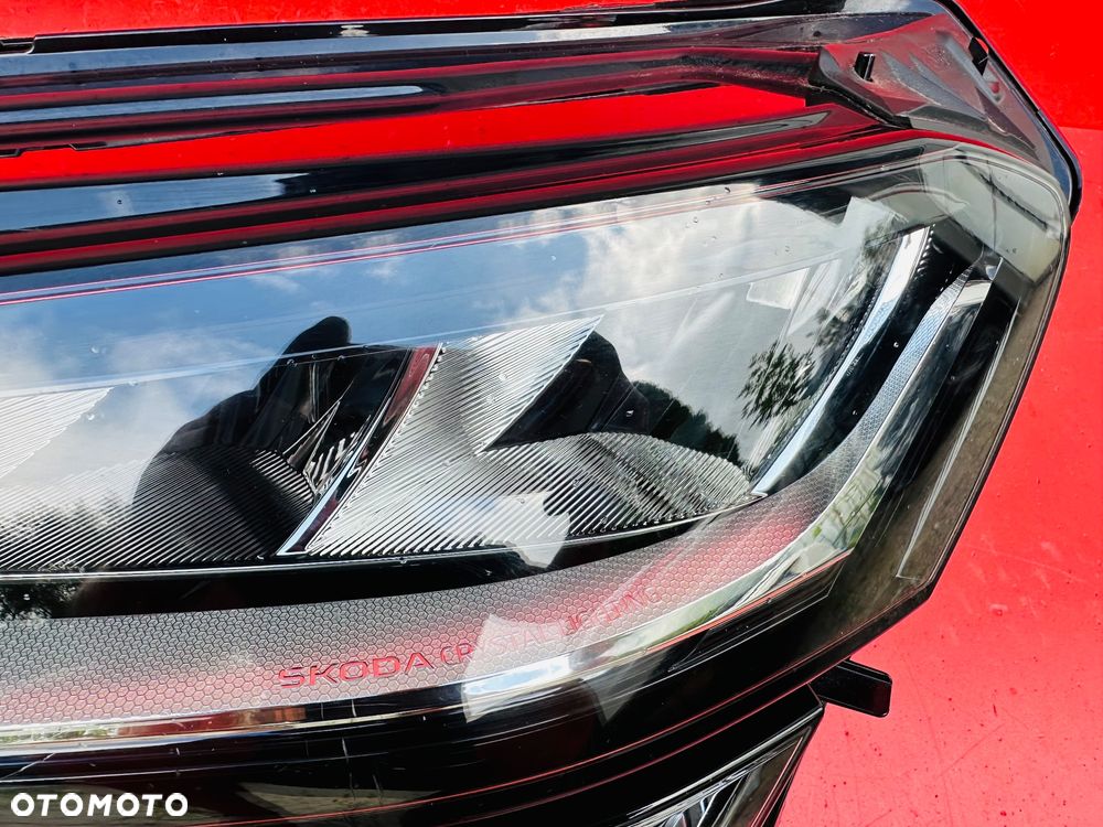 LAMPA LEWA SKODA KODIAQ LIFT CRYSTAL LED 57H941009 - 3
