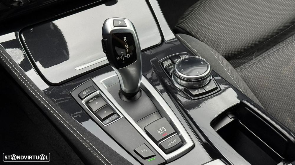 BMW 518 d Pack M Auto - 10