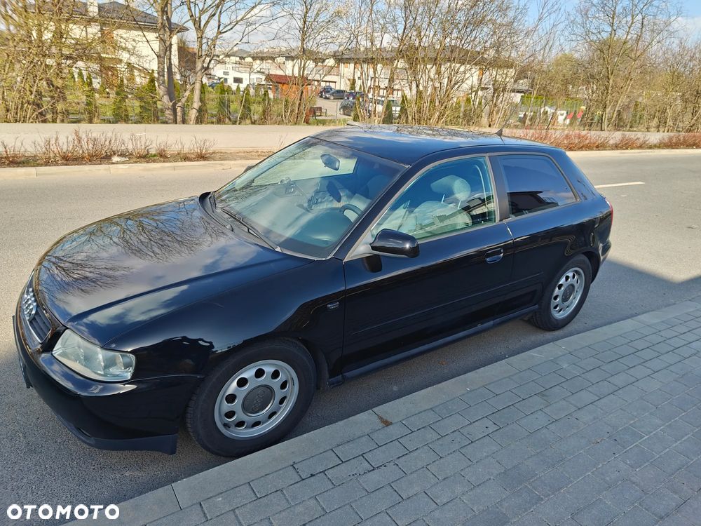 Audi A3 3-drzwiowe 1.6 Ambiente - 3