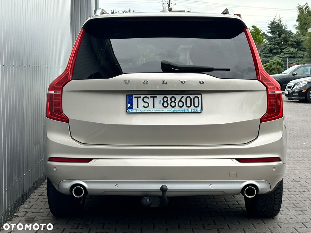 Volvo XC 90 D5 SCR AWD Momentum - 6