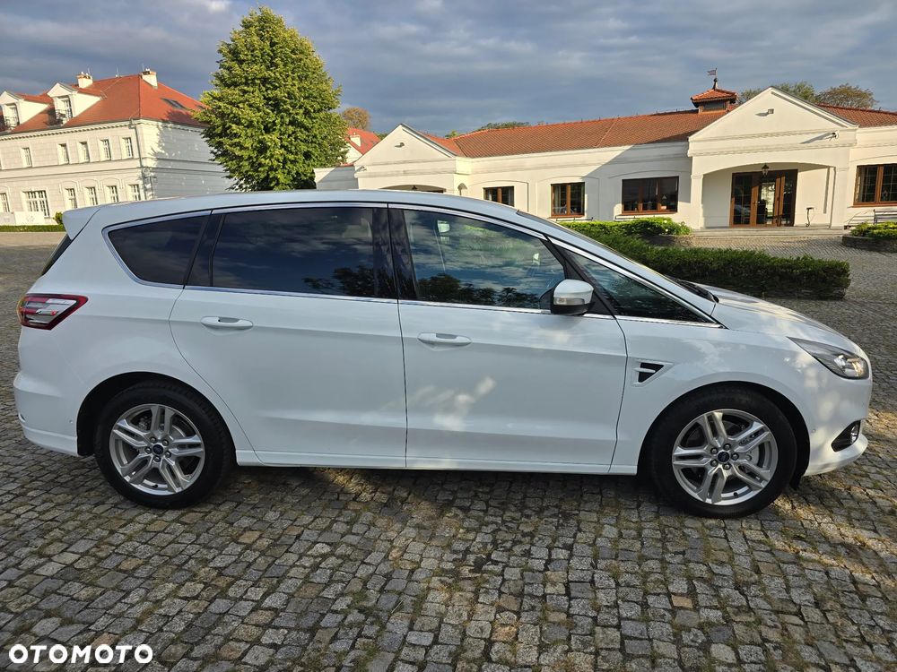 Ford S-Max 2.0 EcoBlue Titanium - 16