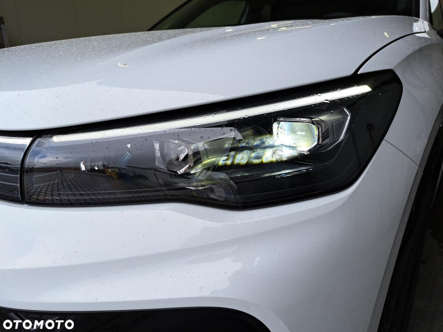 Volkswagen Tiguan - 19