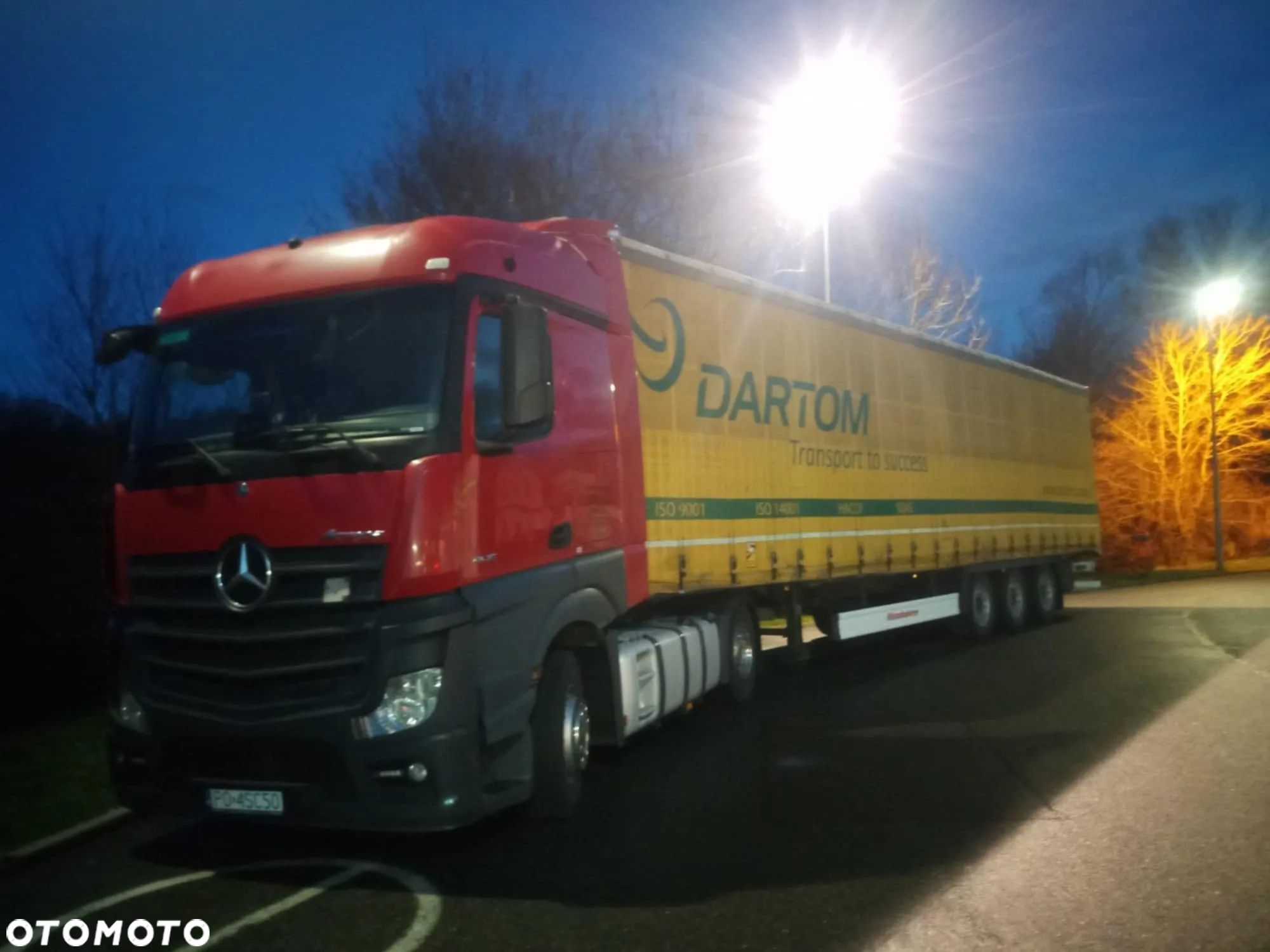 Mercedes-Benz ACTROS MP4 - 1