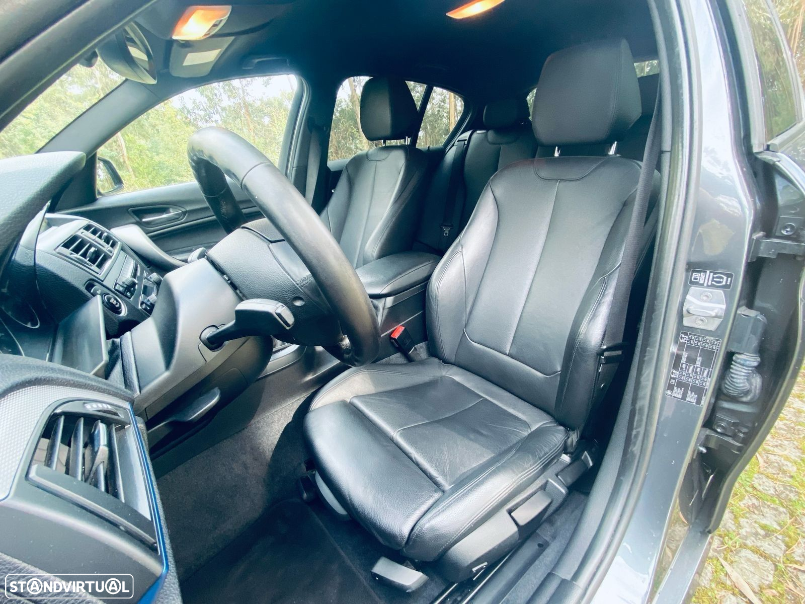 BMW 118 d Pack M - 29
