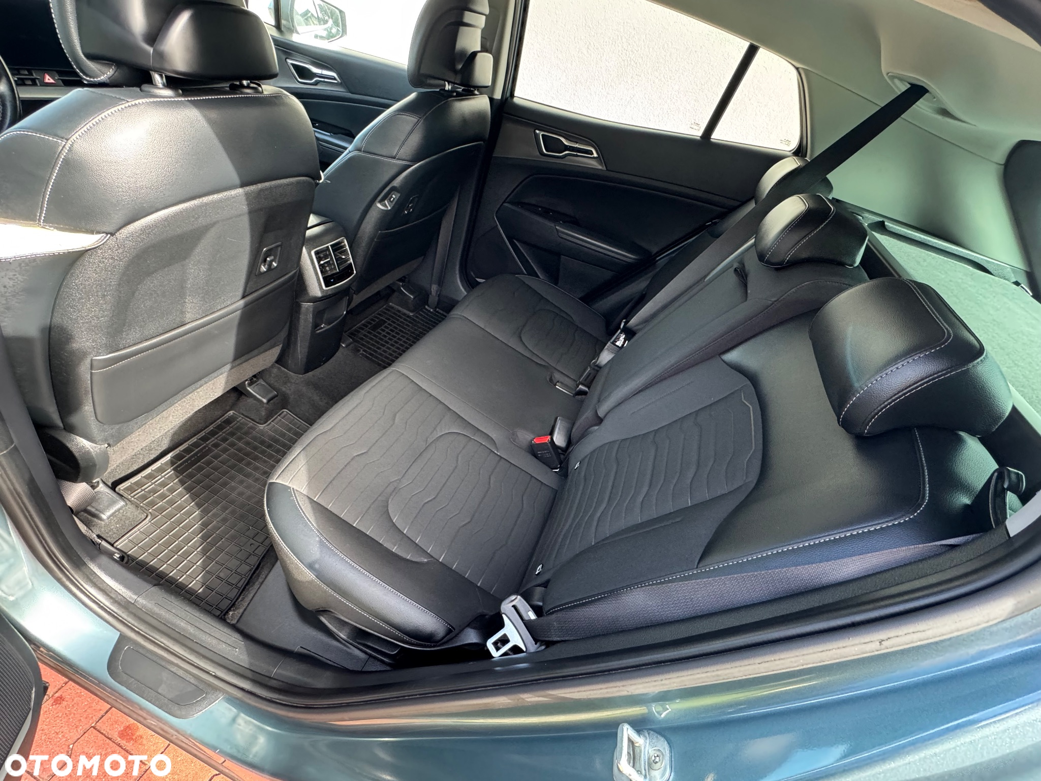 Kia Sportage 1.6 T-GDI Business Line 2WD - 17