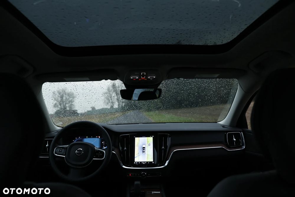 Volvo S90 - 23