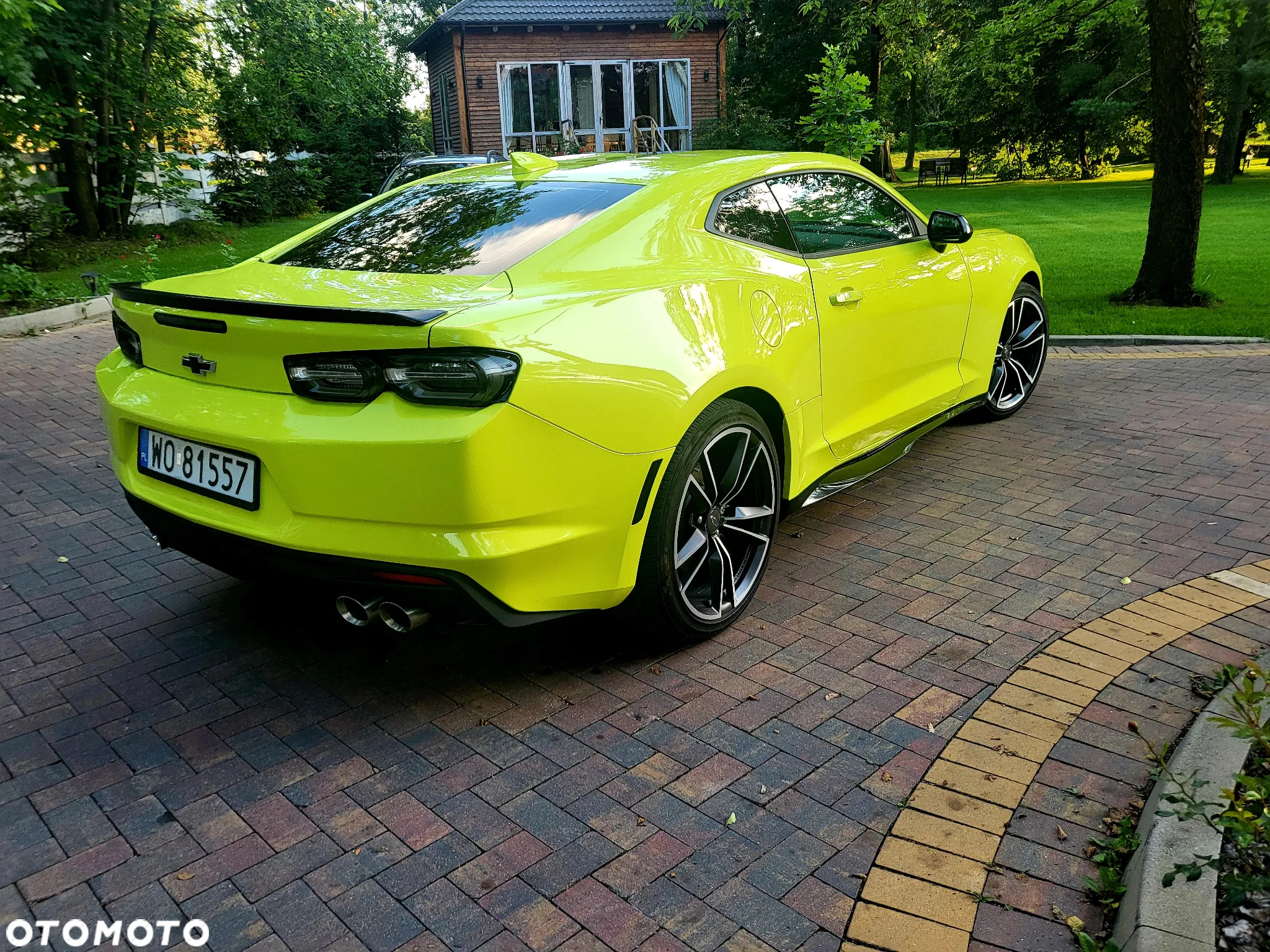 Chevrolet Camaro Coupe 6.2 V8 - 8