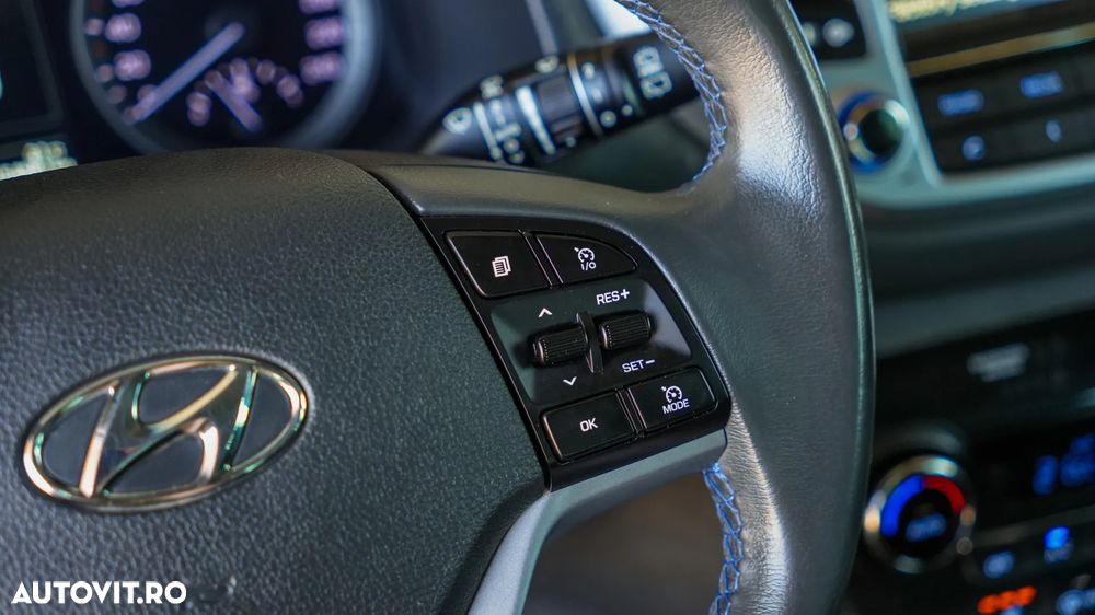 Hyundai Tucson 2.0 CRDI 4WD Intro Edition - 16