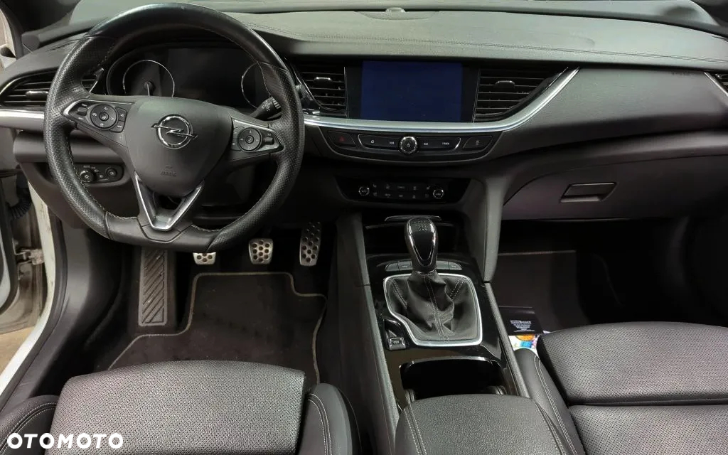 Opel Insignia 2.0 CDTI Ultimate S&S - 6