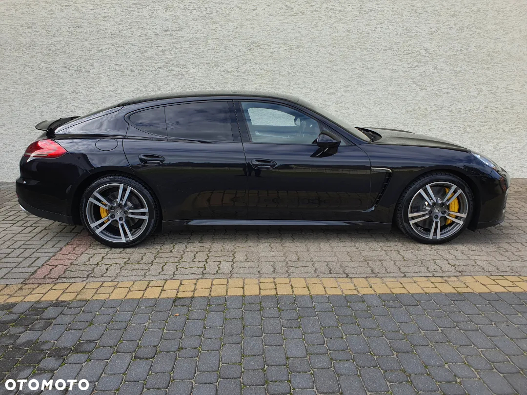 Porsche Panamera - 10