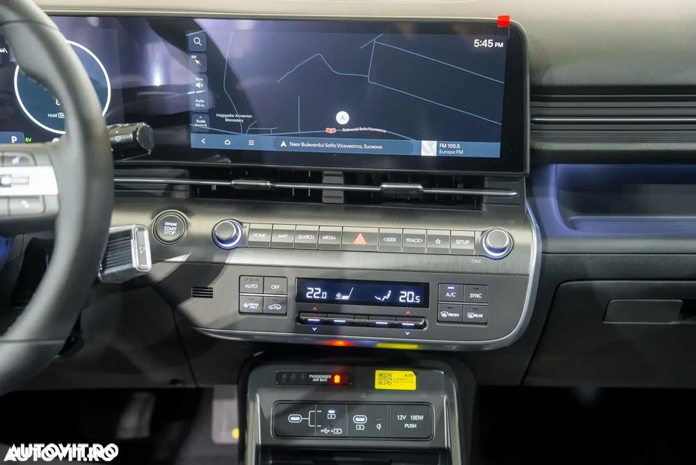 Hyundai KONA - 14