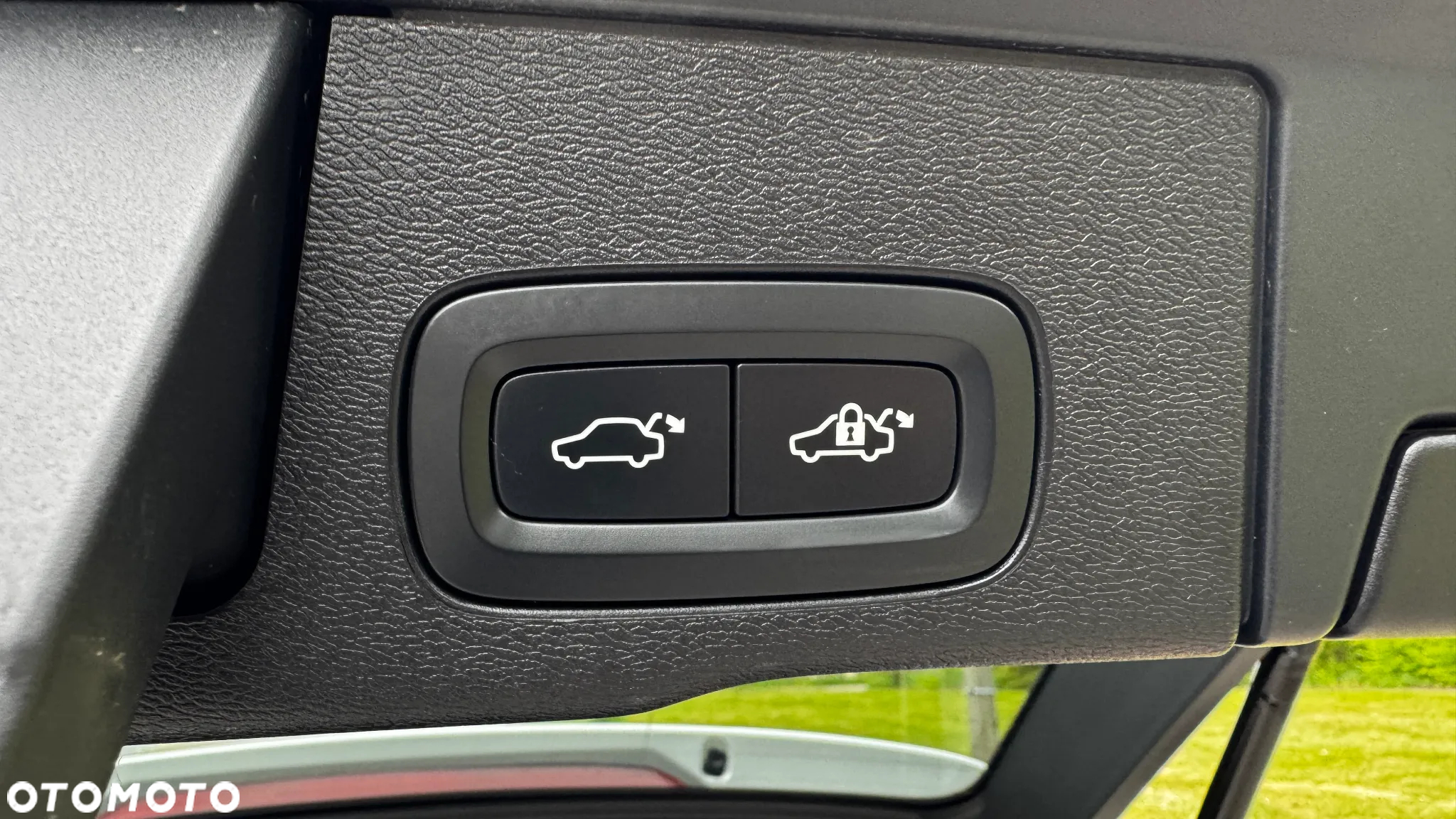 Volvo XC 60 B4 D Geartronic Momentum Pro - 30