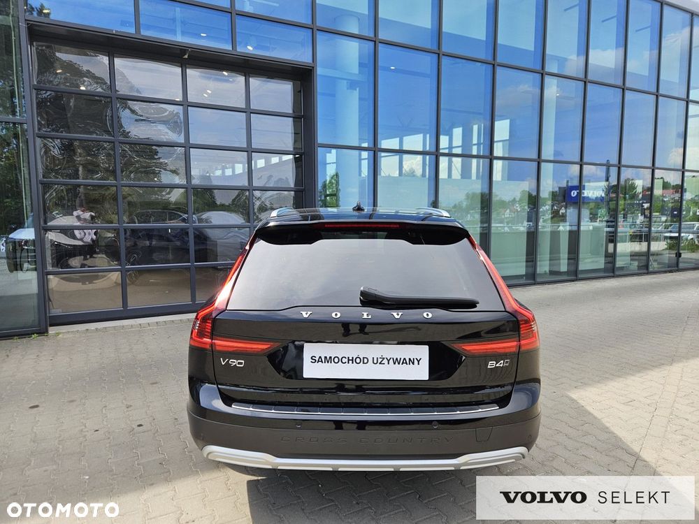Volvo V90 Cross Country - 7