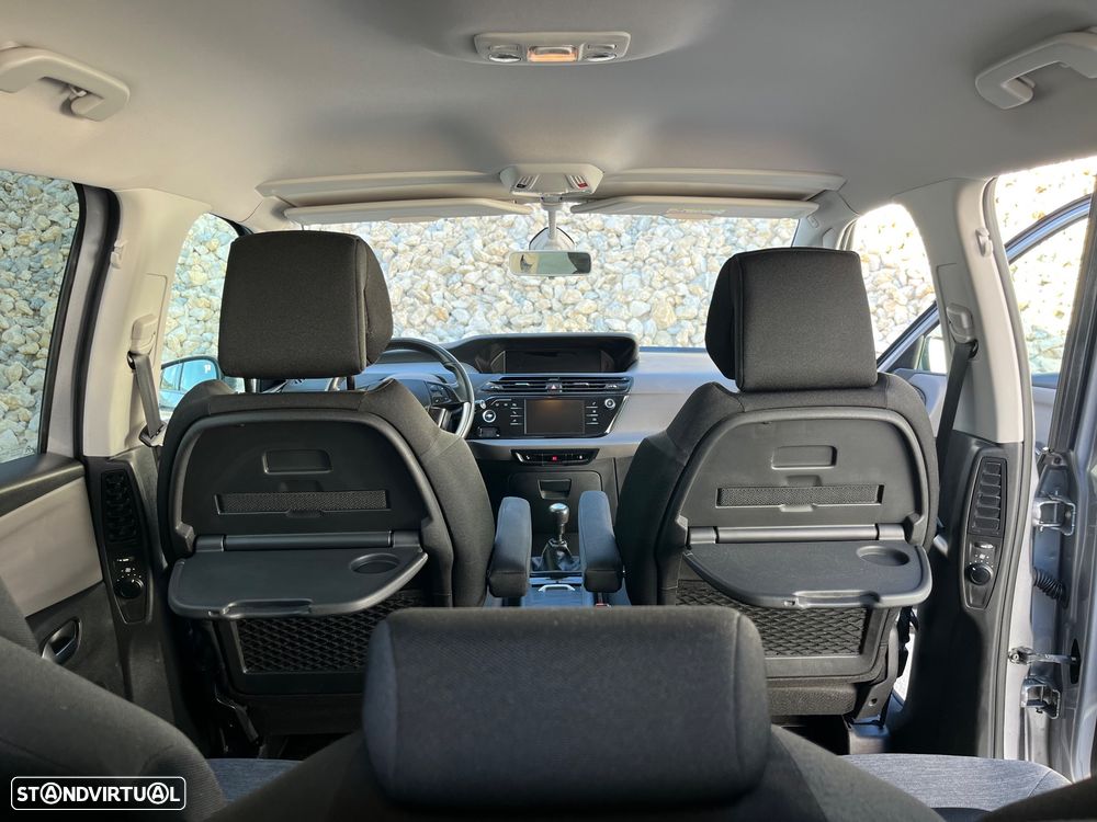 Citroën C4 PureTech 130 Stop&Start SHINE - 25