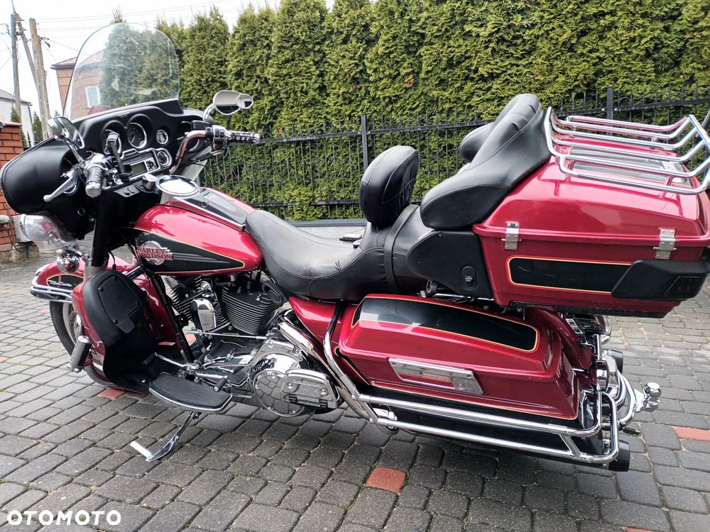 Harley-Davidson FLHTCU Ultra - 10