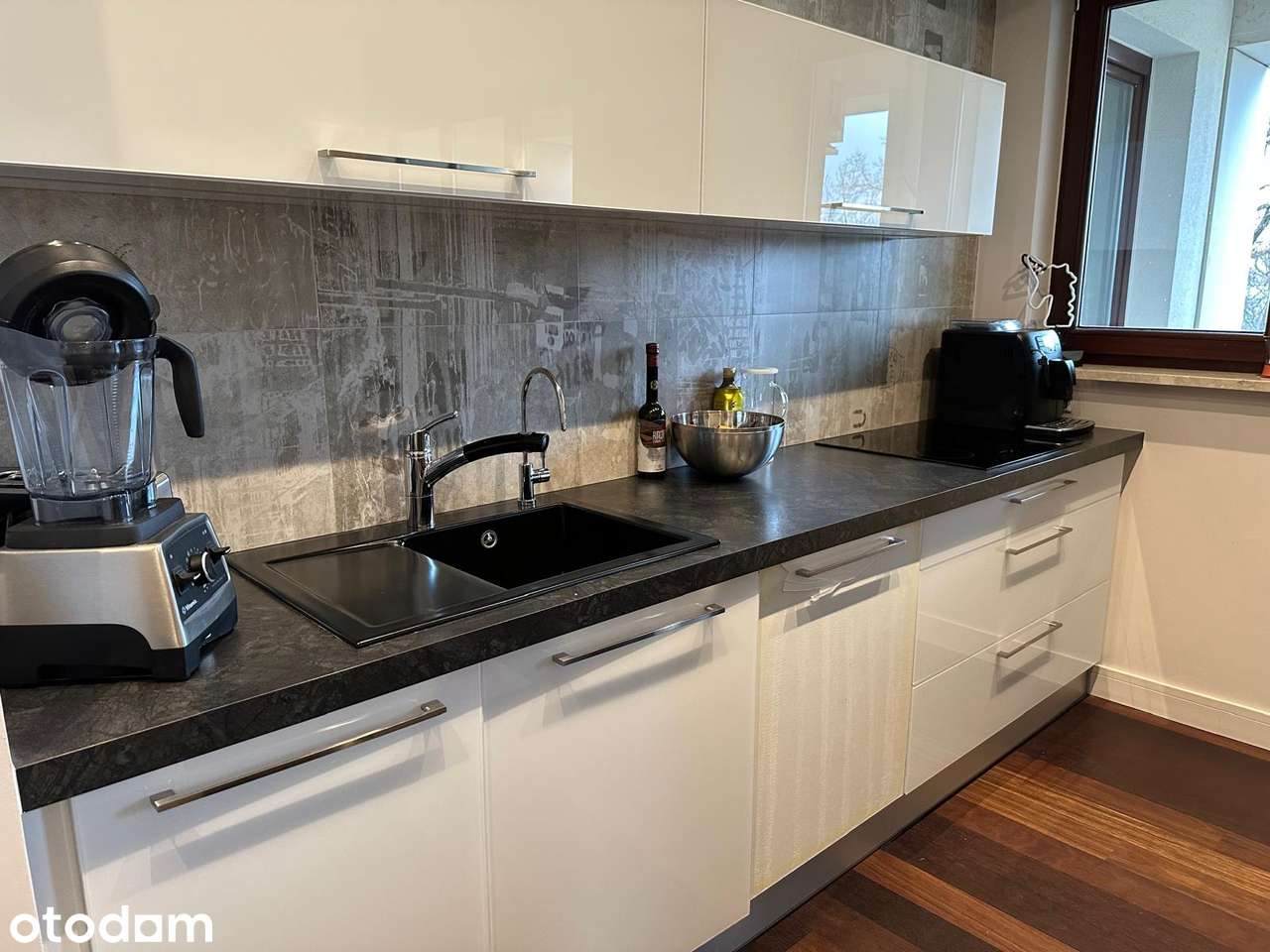 Apartament 2-pokoje, wysoki standard, bezpośrednio, dostępne od zaraz