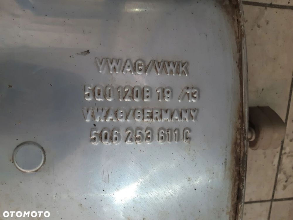 LEON III TŁUMIK KOŃWYDECH 5Q0253611C - 5
