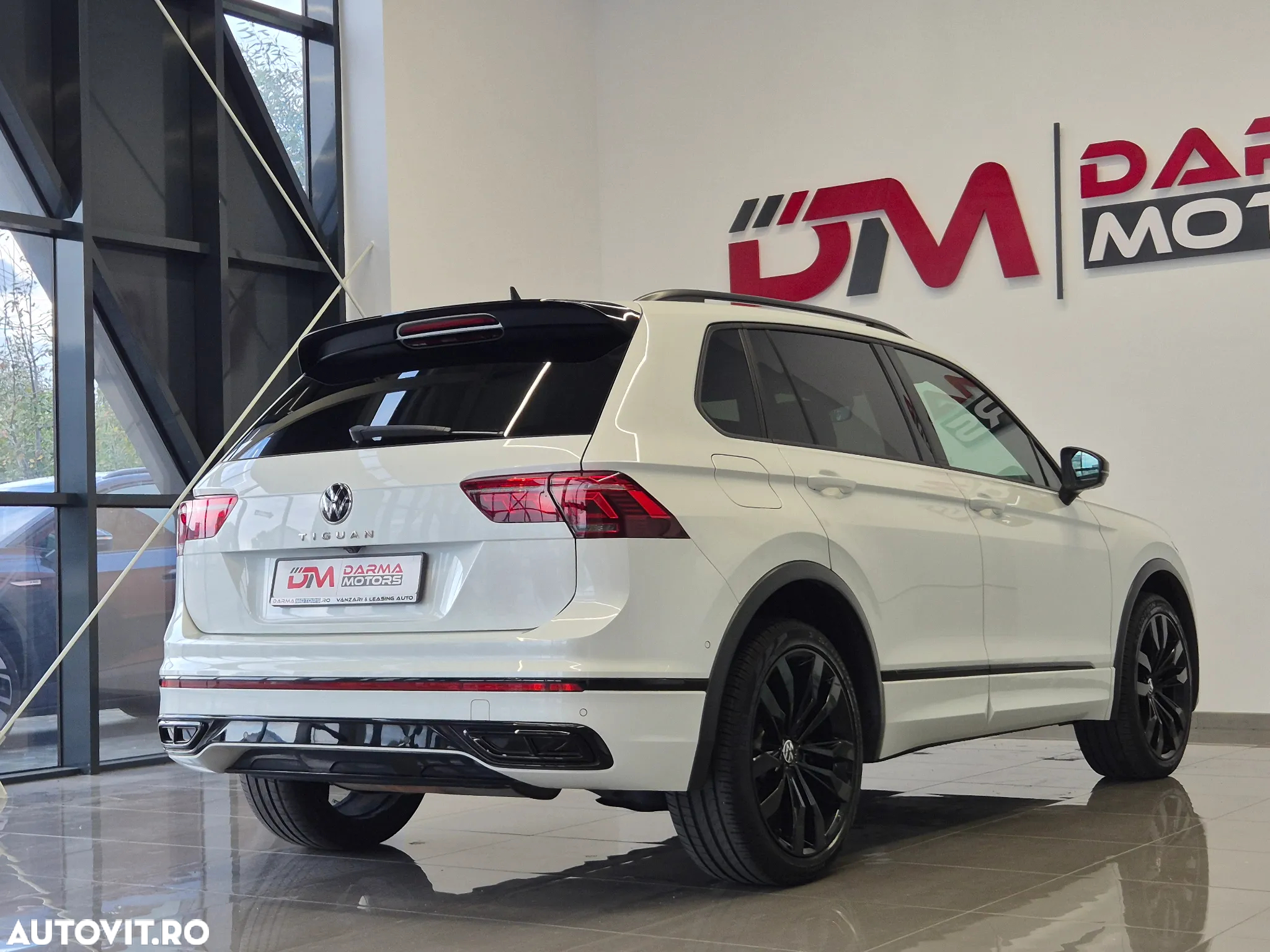 Volkswagen Tiguan 1.5 eHybrid OPF DSG R-Line - 3