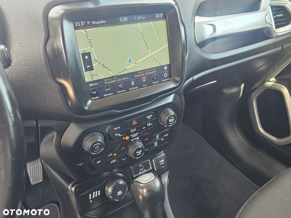 Jeep Renegade 1.4 MultiAir Active Drive Automatik Limited - 24