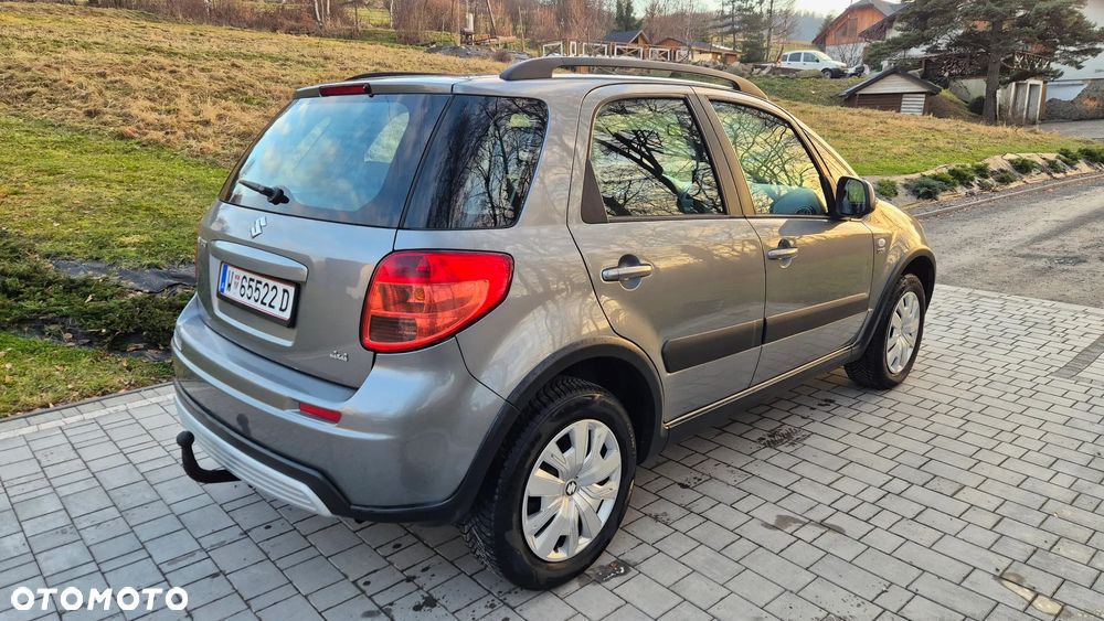 Suzuki SX4 1.9 DDiS DPF 4x4 Club - 3