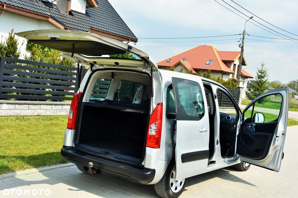 Peugeot Partner Kombi 90 Premium - 21