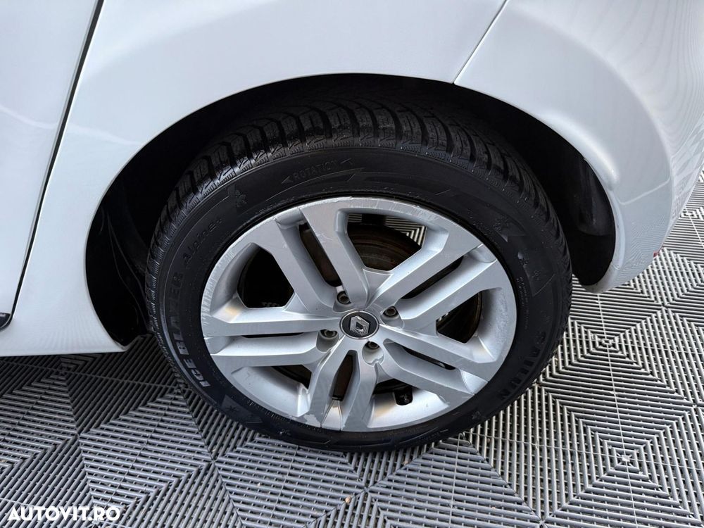 Renault Clio TCe Life - 9