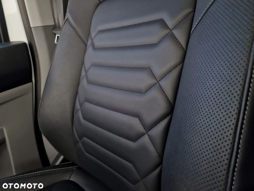 Ford Tourneo Custom 2.5 PHEV CVT 340 L2 Titanium X - 17