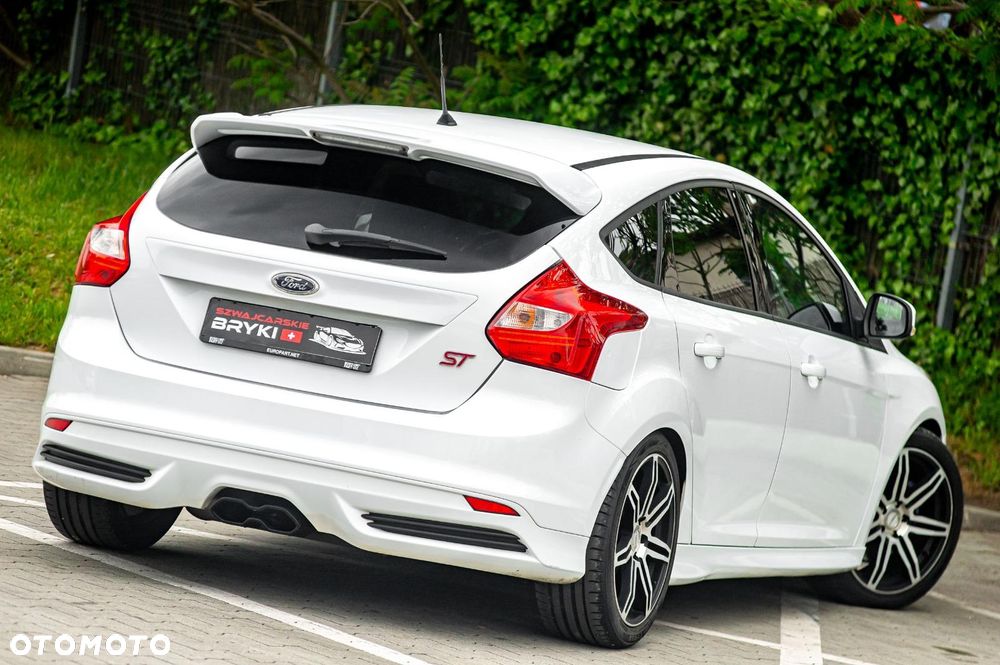 Ford Focus - 14