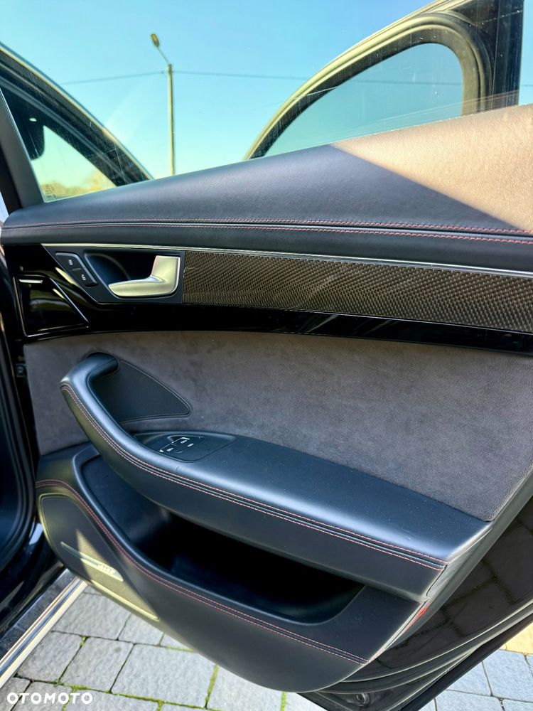 Audi A8 4.2 TDI Quattro - 11