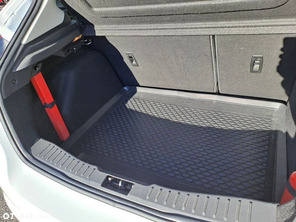 Ford Focus - 17