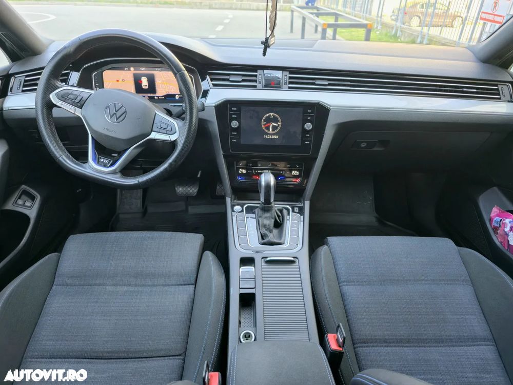 Volkswagen Passat - 7